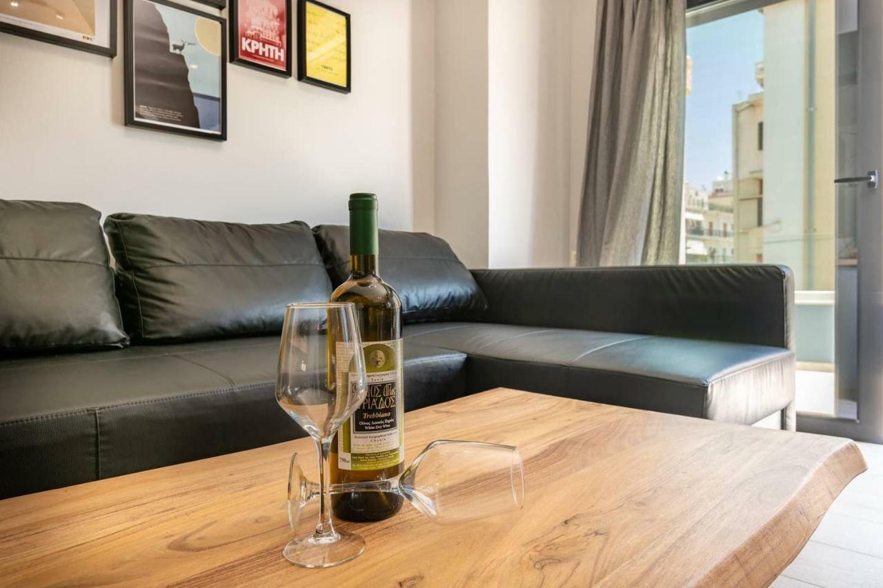 Mos Luxury City Suites - The Loft 하니아 외부 사진
