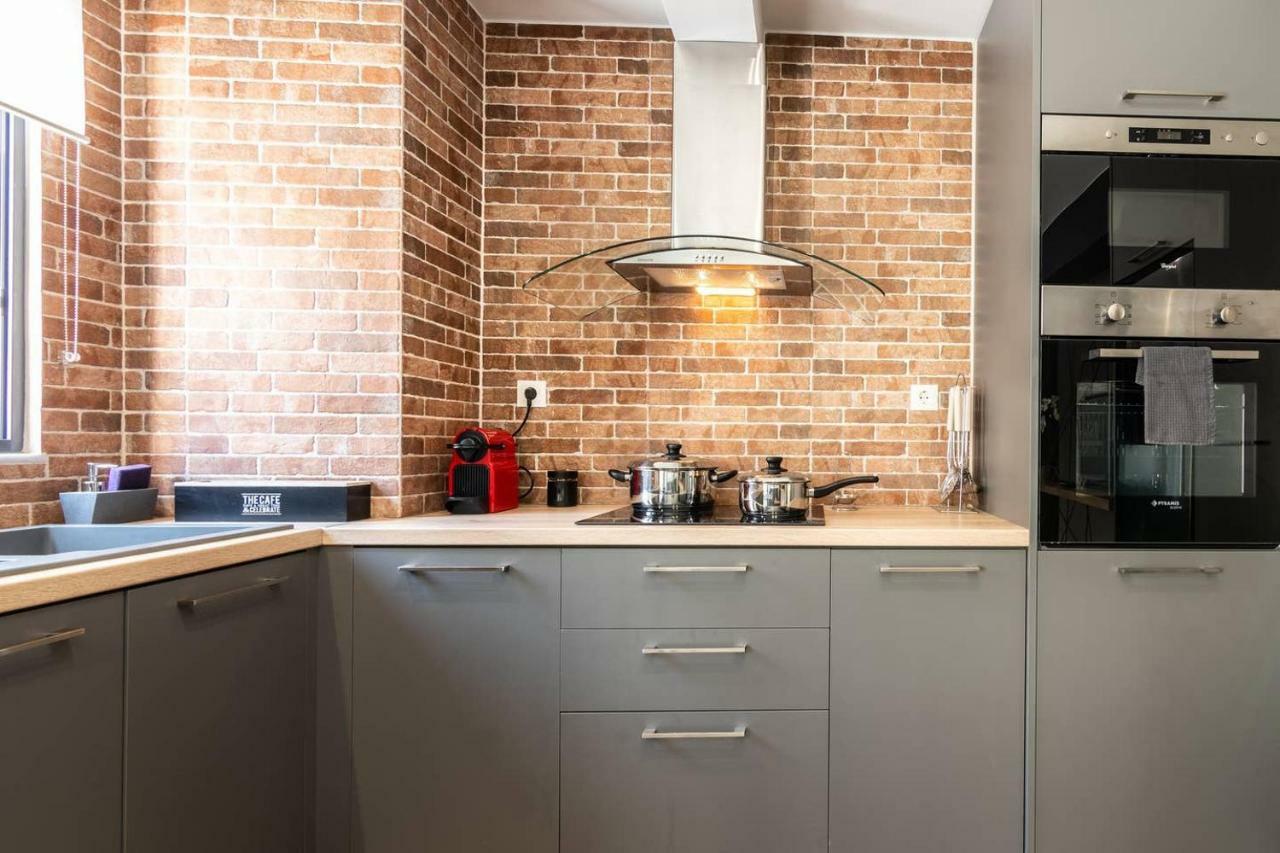 Mos Luxury City Suites - The Loft 하니아 외부 사진