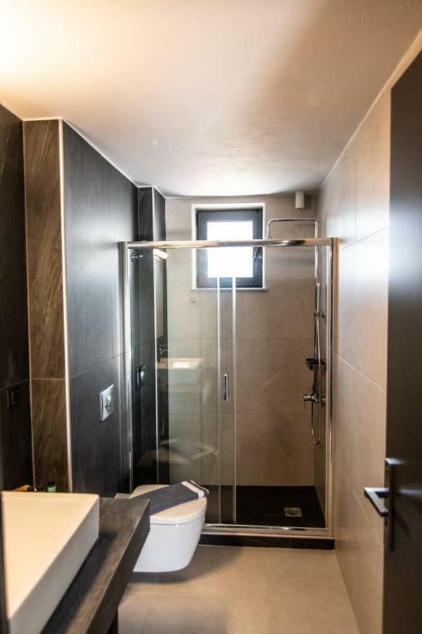 Mos Luxury City Suites - The Loft 하니아 외부 사진
